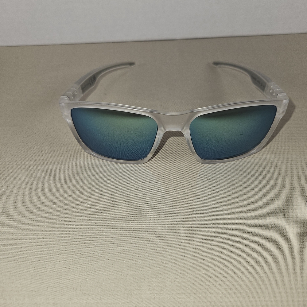 Stylish Blue Sunglasses